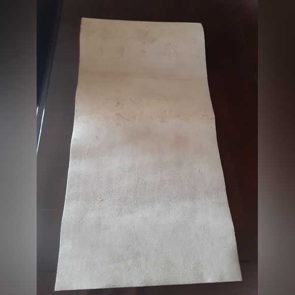 El Fumador Mayan Art on Leather - Picture 4 of 4